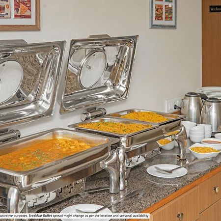 Treebo Luxe Suite, Shivaji Nagar Pune Eksteriør billede