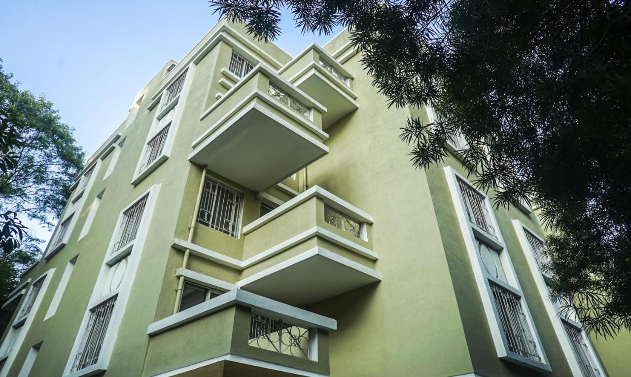 Treebo Luxe Suite, Shivaji Nagar Pune Eksteriør billede