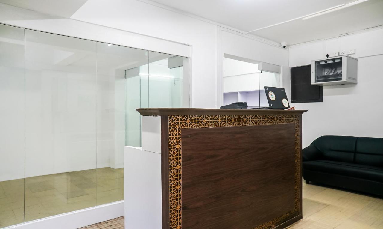 Treebo Luxe Suite, Shivaji Nagar Pune Eksteriør billede